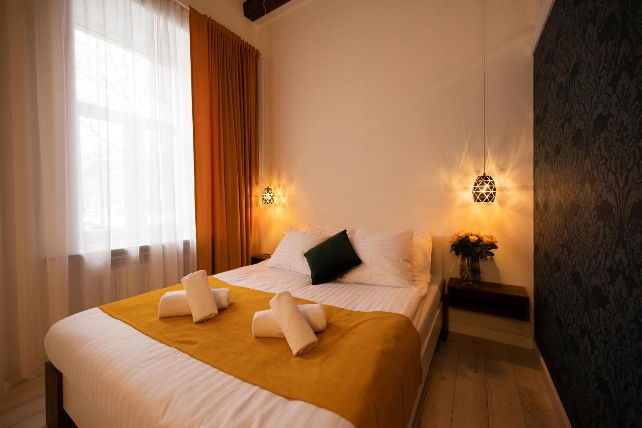 Hive Family House Hotel Красков Екстериор снимка