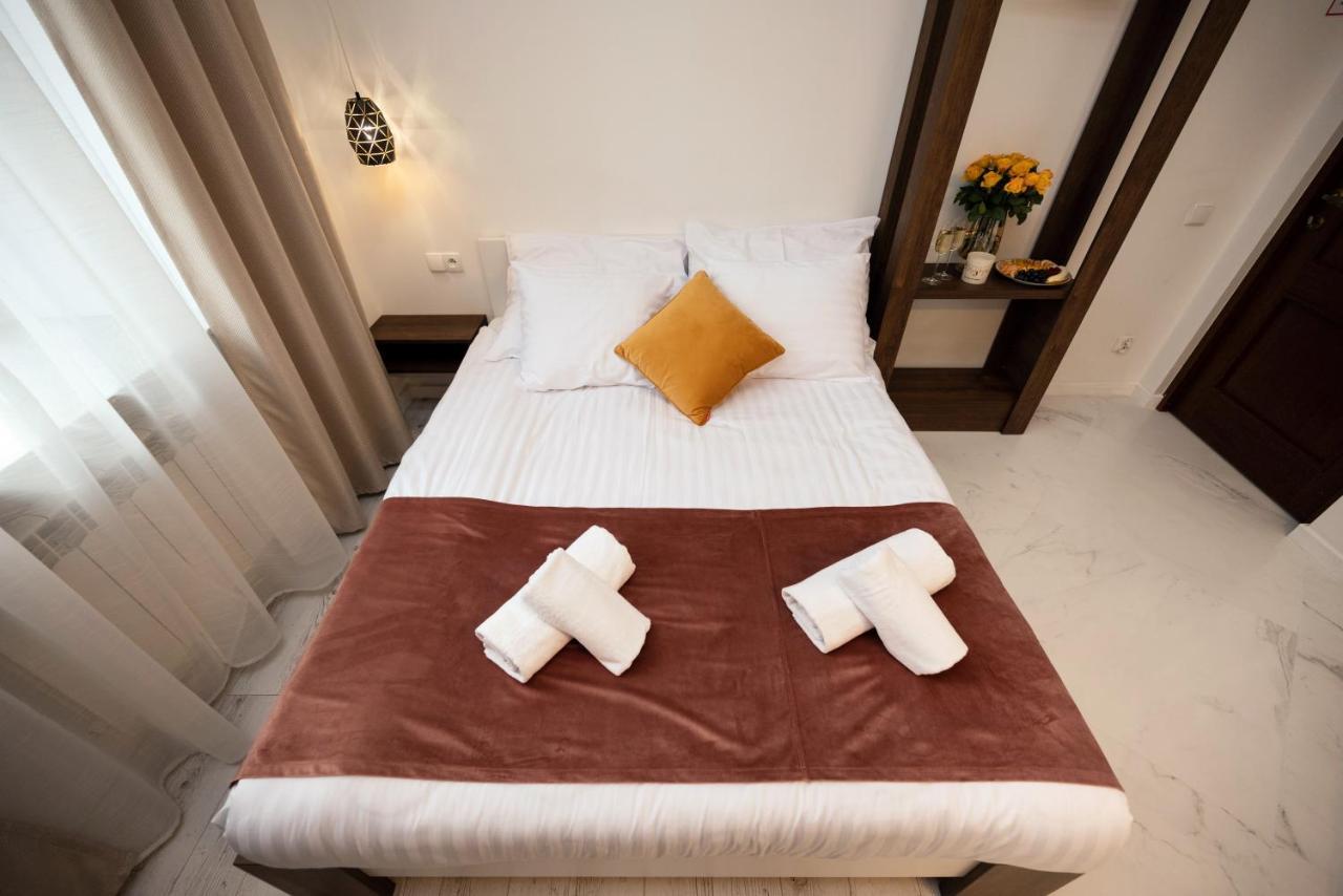 Hive Family House Hotel Красков Екстериор снимка