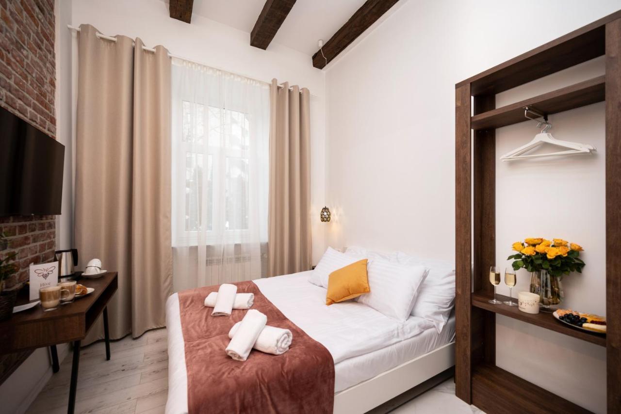 Hive Family House Hotel Красков Екстериор снимка