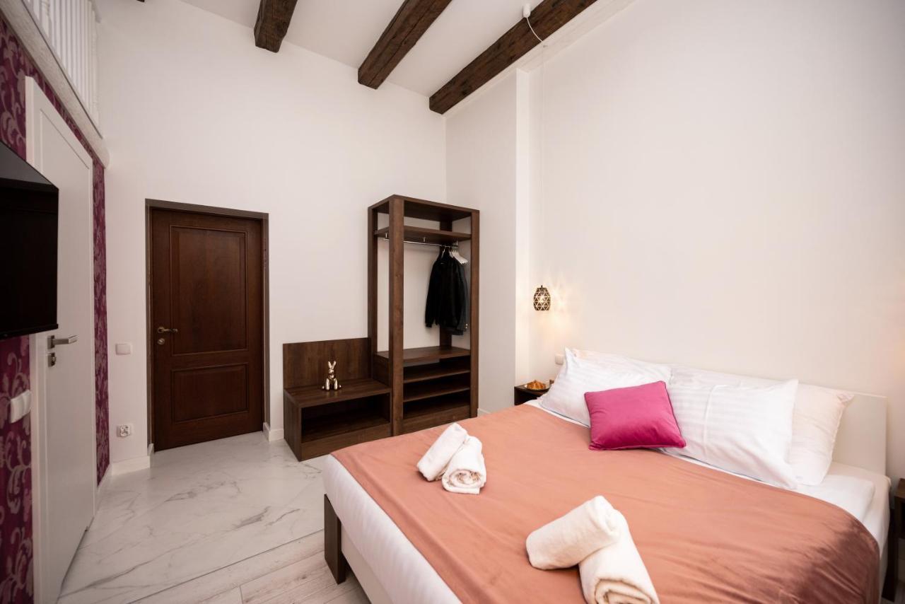 Hive Family House Hotel Красков Екстериор снимка