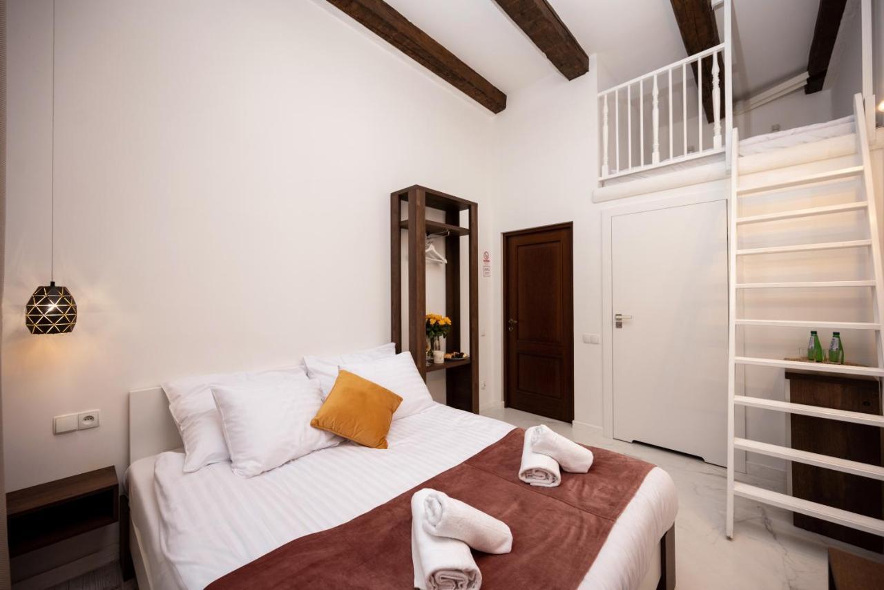 Hive Family House Hotel Красков Екстериор снимка