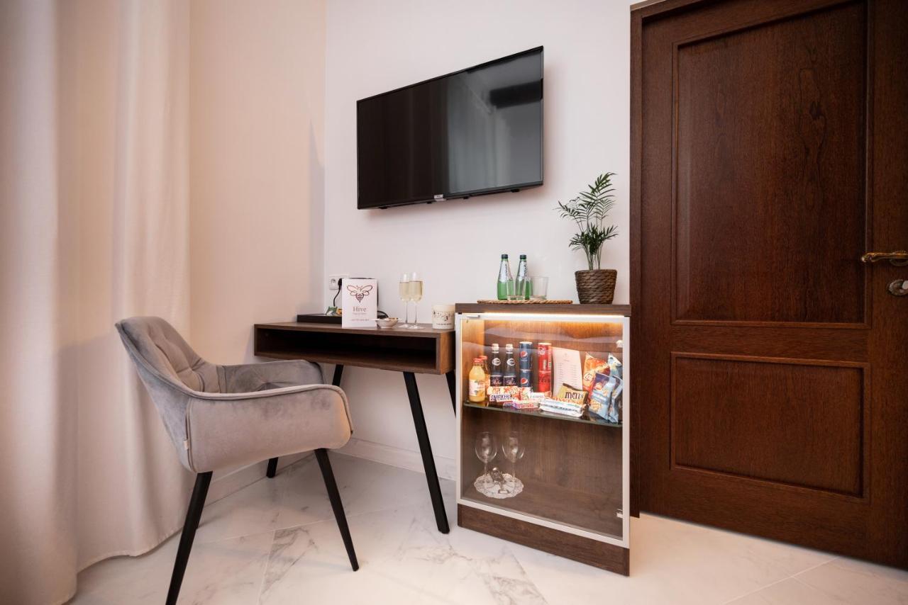 Hive Family House Hotel Красков Екстериор снимка
