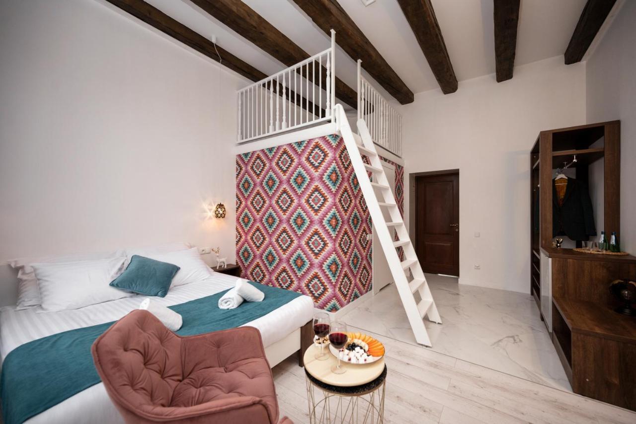 Hive Family House Hotel Красков Екстериор снимка