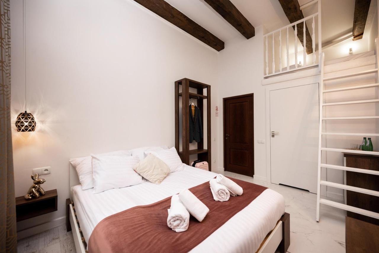 Hive Family House Hotel Красков Екстериор снимка